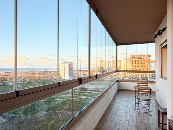 Interior - Peaceful Ocean-View Apartment with Large Enclosed Terrace, Near Casablanca (Casablanca)