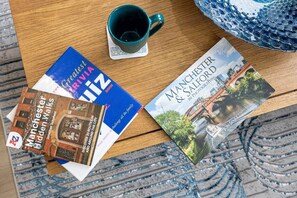 Miscellaneous - Luxurious Stylish Apartment (Stretford)