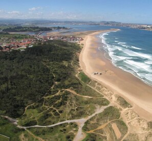 Beach - Apartamento a pie de playa en urbanización cerrada (Somo)