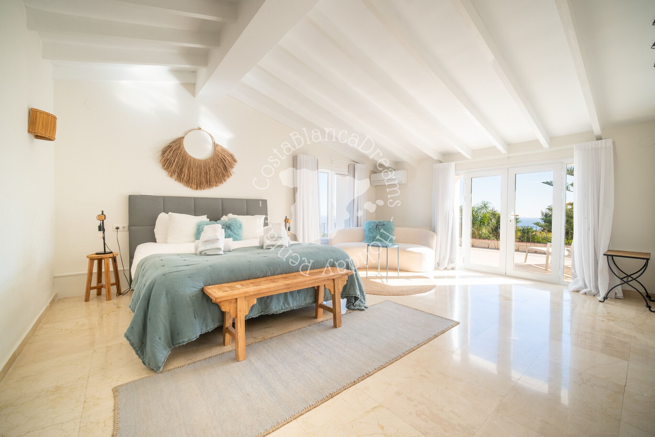 Wifi gratis y ropa de cama 