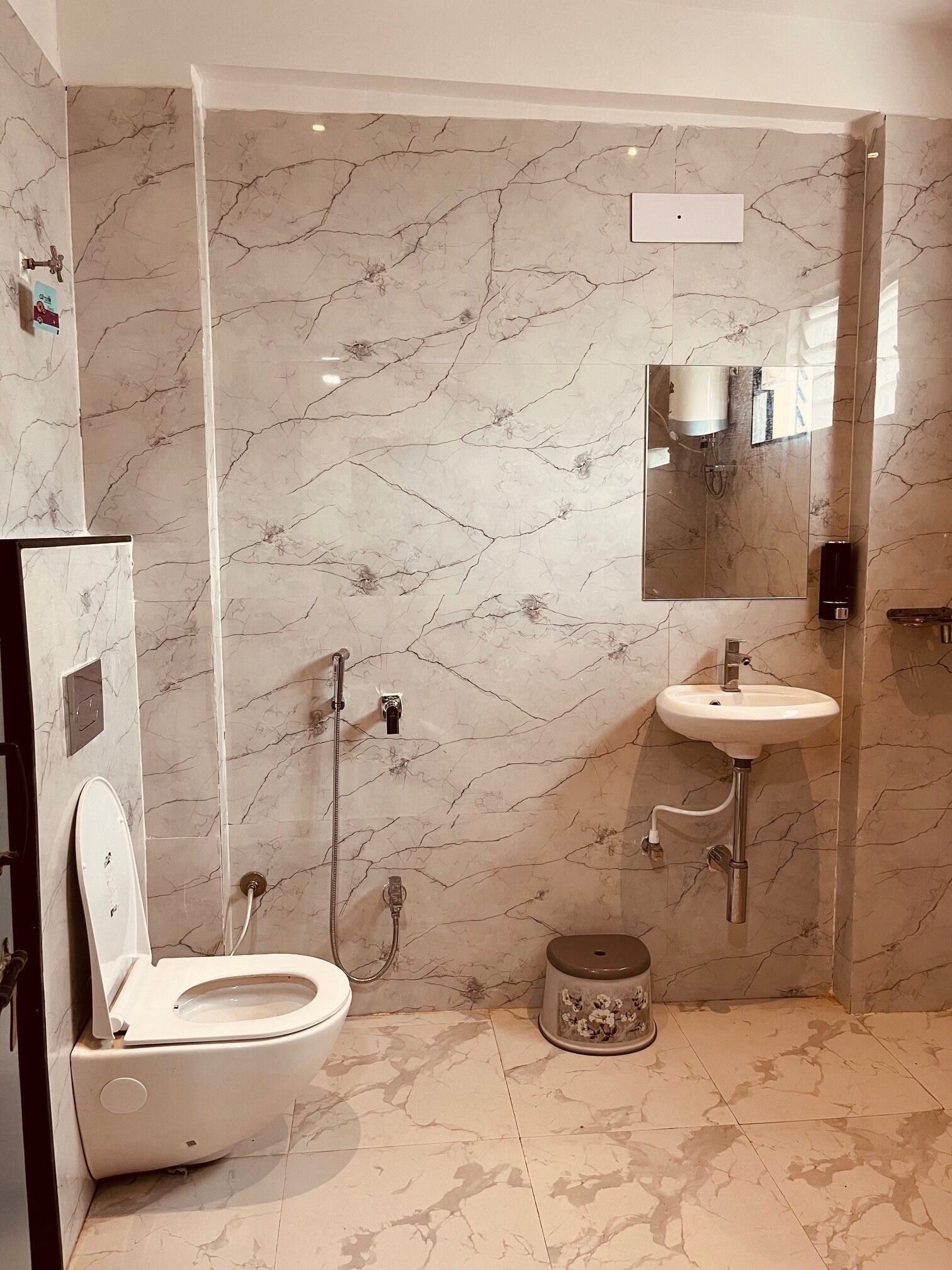 비누, 샴푸, 화장지