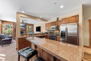 Fridge, microwave, oven, stovetop - Cozy River Run Condo - Fireplace & Clubhouse with Pool & Hot Tub (Keystone)