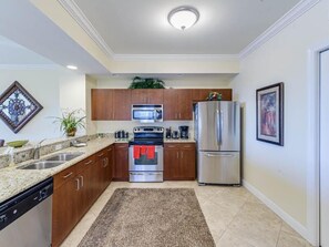 Fridge, microwave, oven, stovetop - Welcome to Carefree in Calysle in Bonital Springs1 (Bonita Springs)
