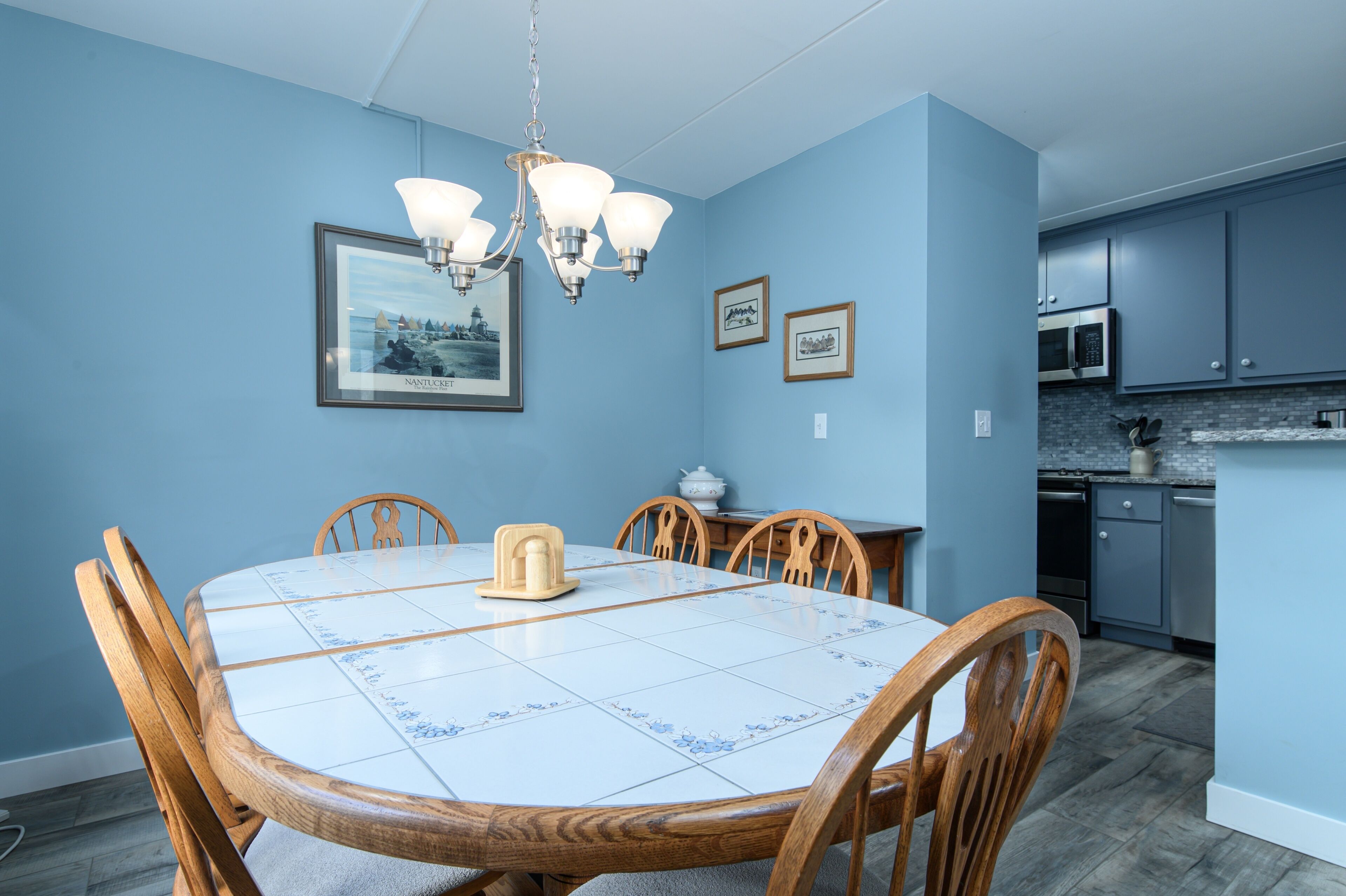 Condo, 2 Bedrooms | Dining