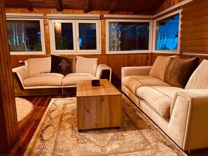 Living room - Cavljak Retreat, Sarajevo (Sarajevo)