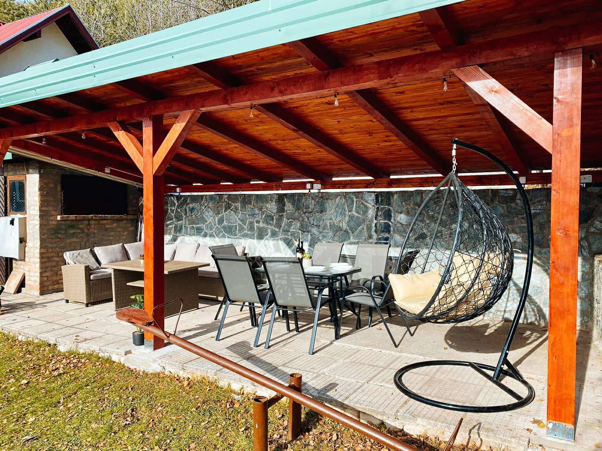 Nhà, 4 phòng ngủ, hút thuốc, ban công | Hiên