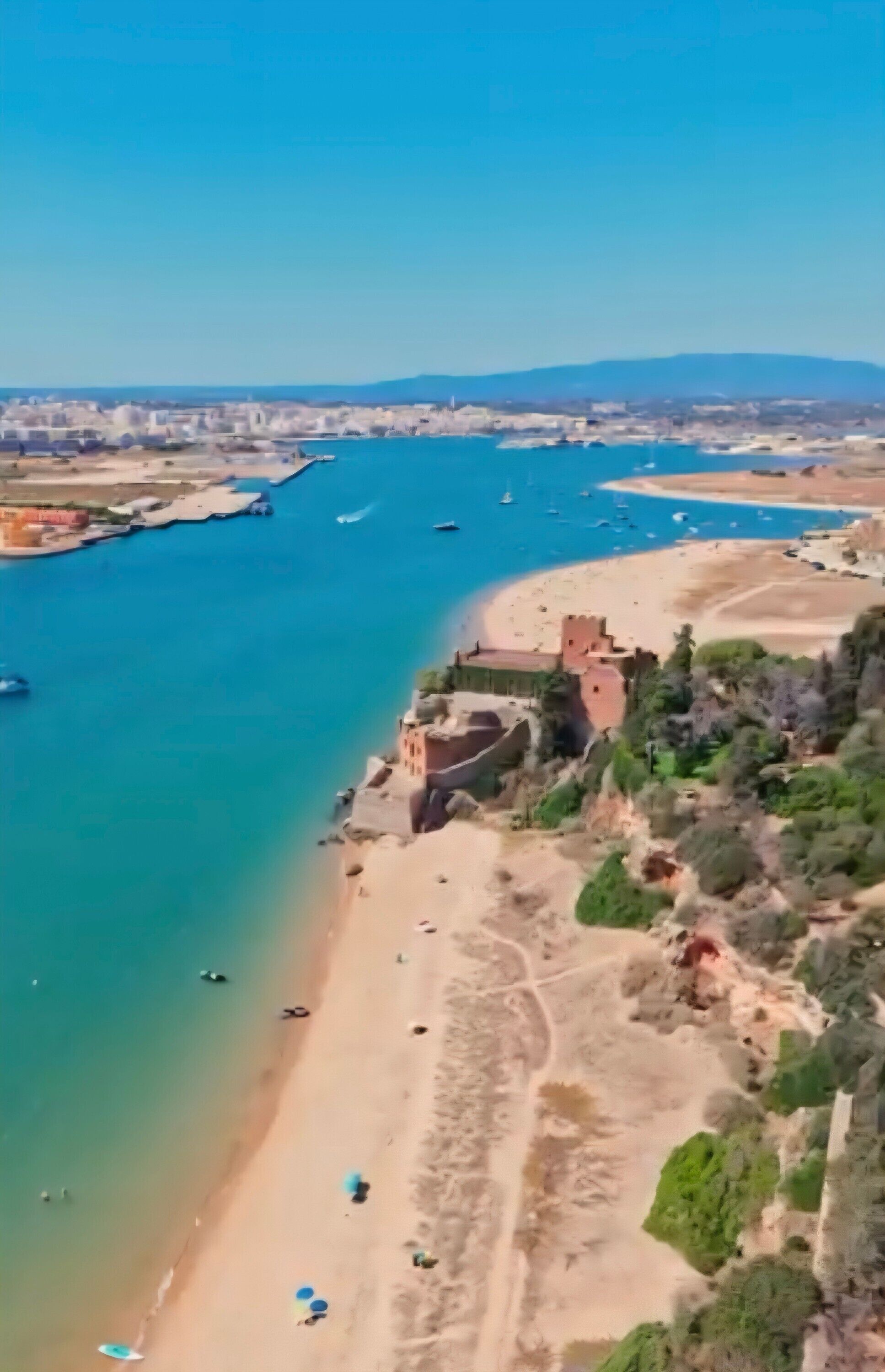 Ubicación cercana a la playa