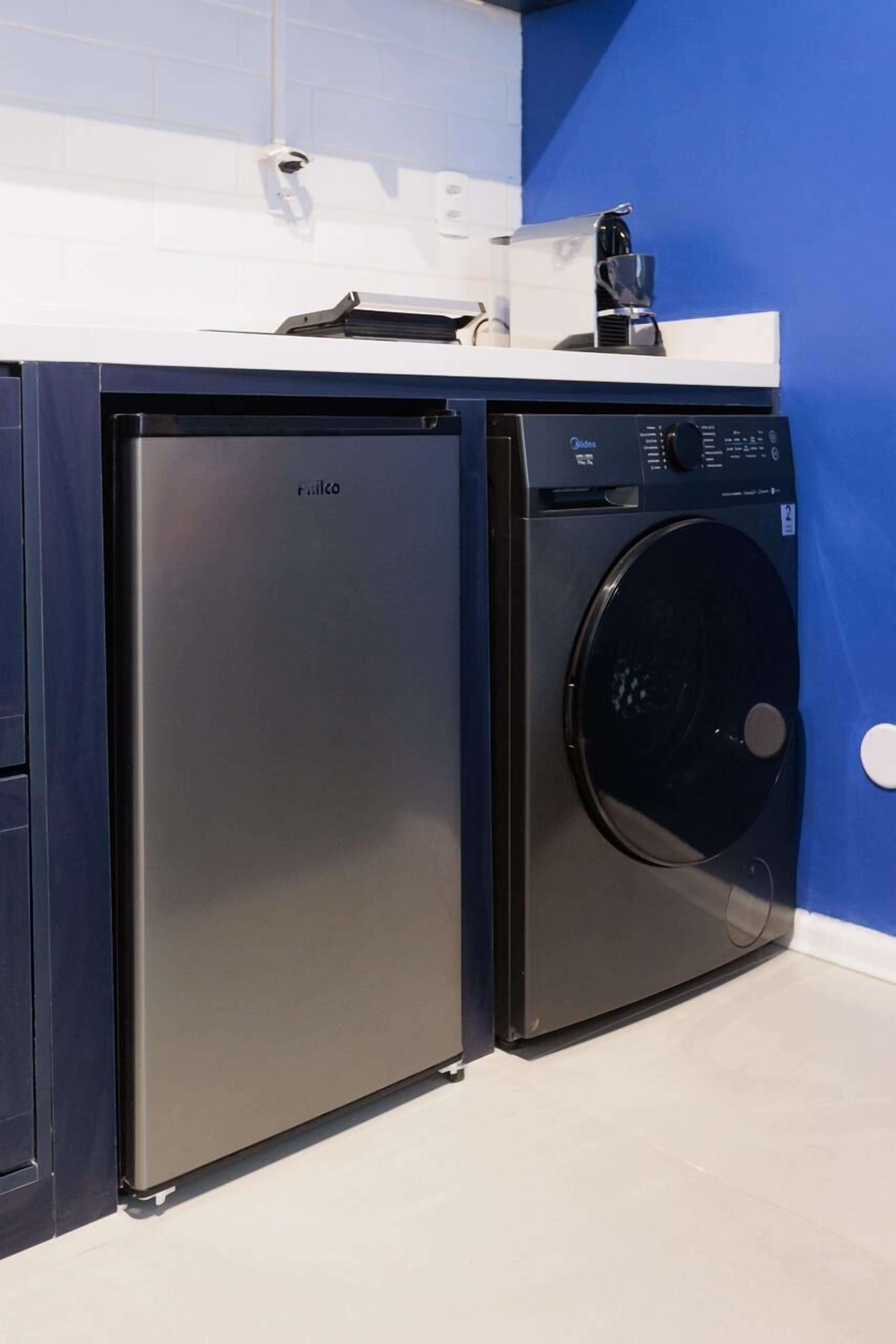 Luxury Apartment, Kitchen, Beachside | Private kitchen