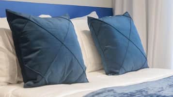 Luksushuoneisto, keittiö, rannalla | Egyptinpuuvillaiset lakanat, ylelliset vuodevaatteet