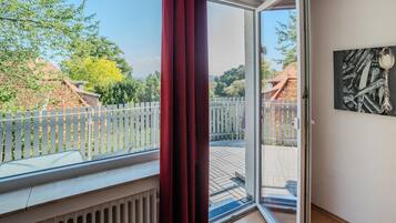 Leilighet – comfort, kjøkken, byutsikt | Terrasse/patio