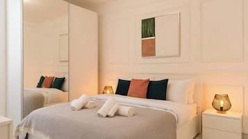 Desk, iron/ironing board, travel crib, WiFi