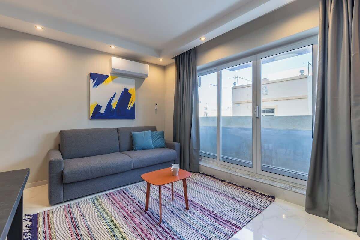 Televisio, työhuone