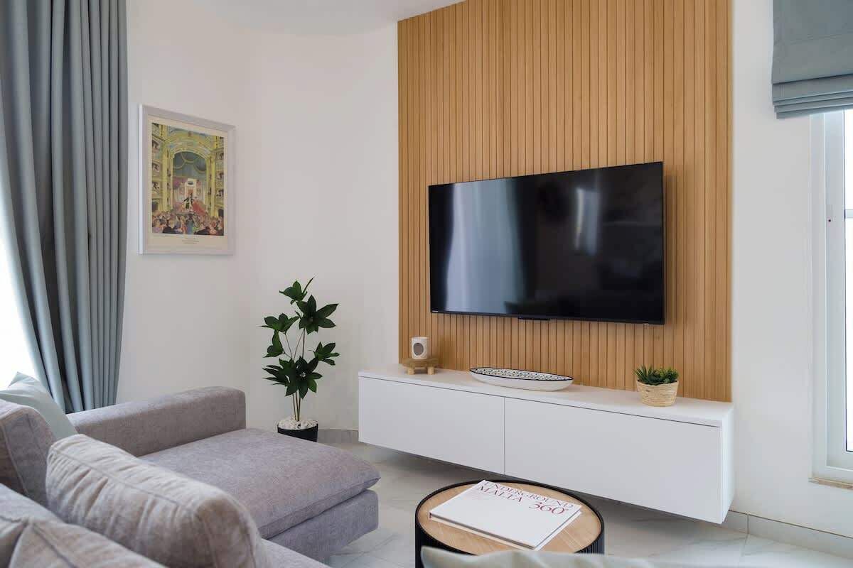 Télévision, espaces bureaux