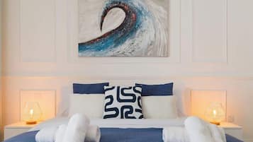 Fer et planche Ă repasser, lit parapluie, Wi-Fi, draps fournis