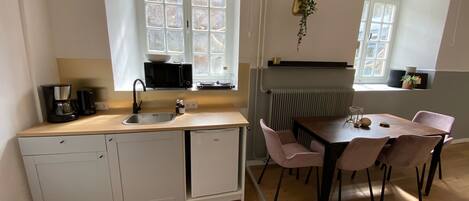 Apartment | 1 bedroom, Internet