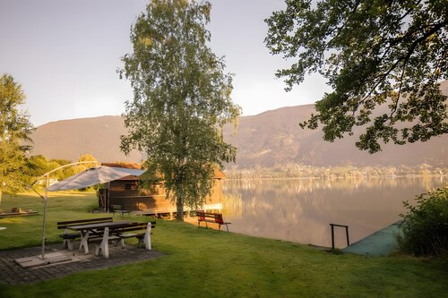 Apartment '8 Merlschober' with Lake View, Private Garden and Balcony