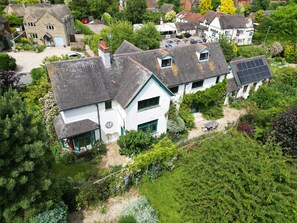 Exterior - White House (Chipping Campden)
