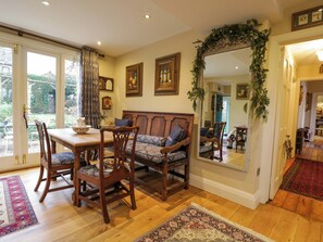 Dining - White House (Chipping Campden)