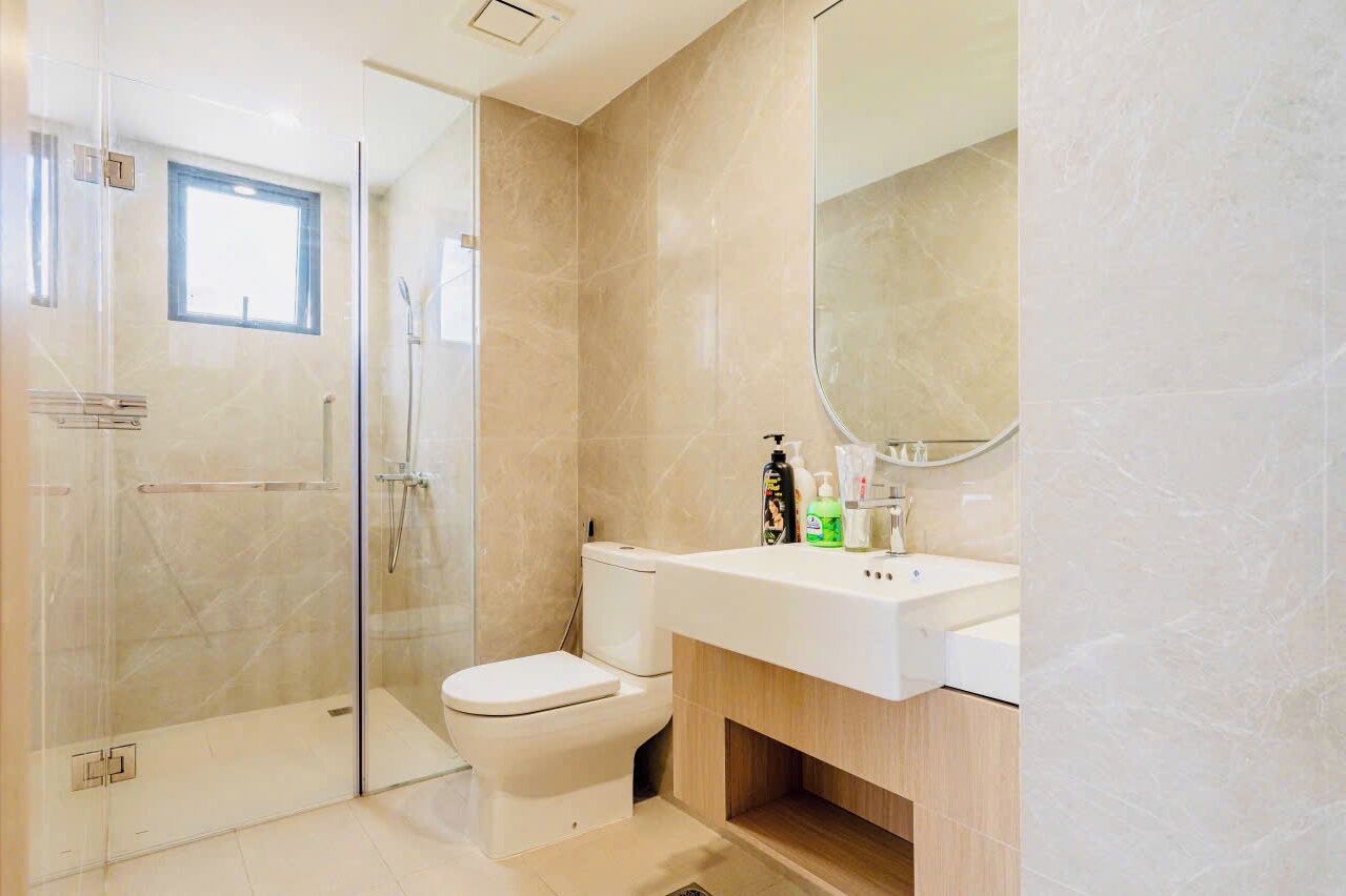 Doccia, asciugacapelli, bidet, asciugamani