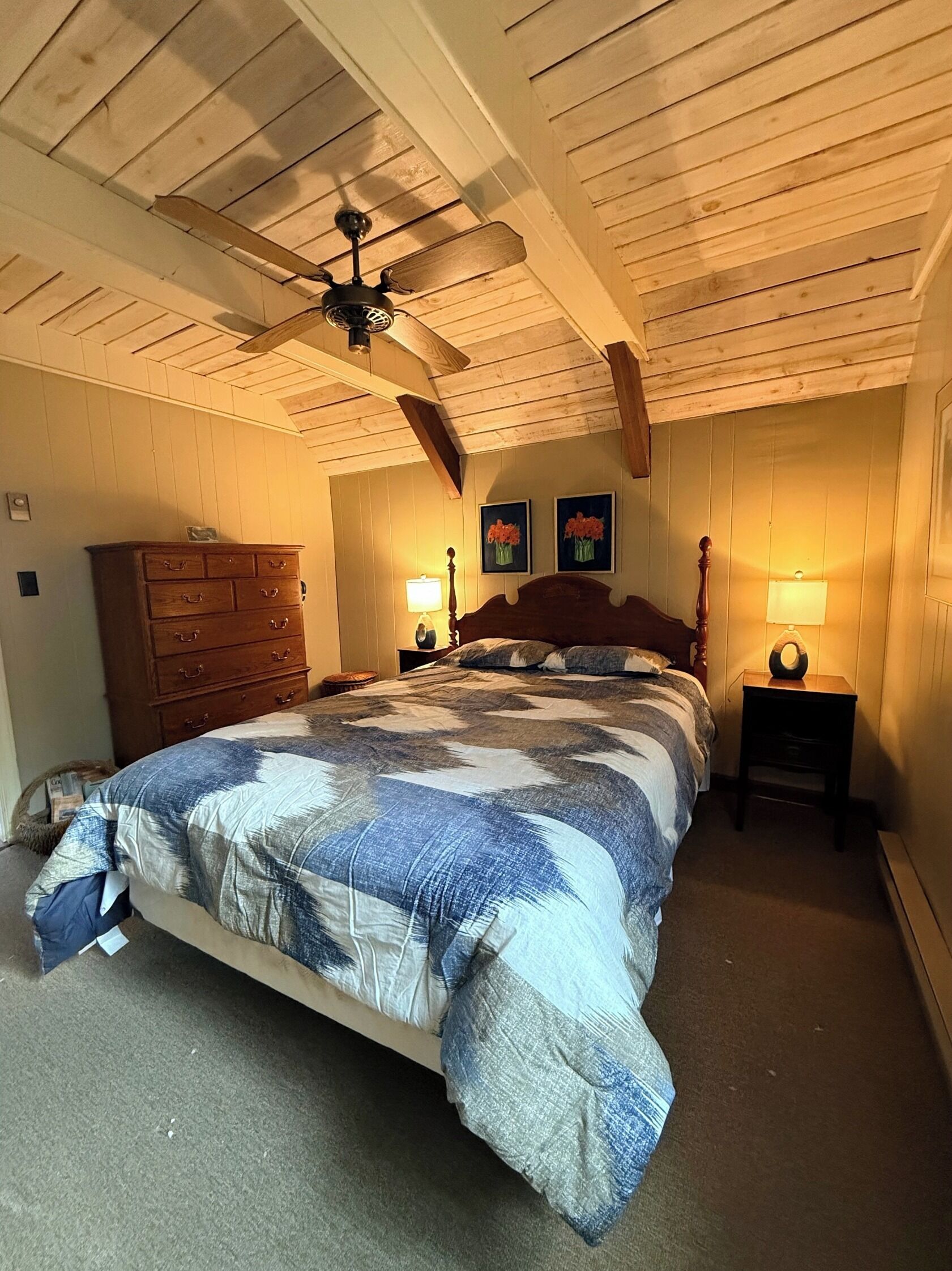 Fer et planche à repasser, accès au Wi-Fi (inclus), literie fournie