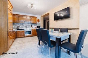 华丽公寓, 露台, 庭院景观 | 起居区