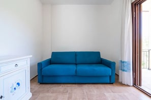 Living room - Sardinian Flat Close to Stunning Beaches (Siniscola)