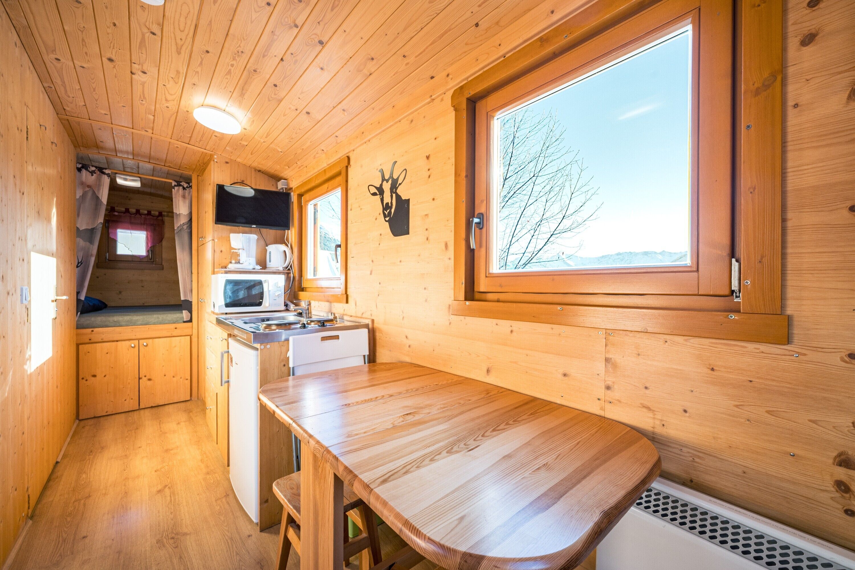 Fridge, microwave, stovetop, highchair