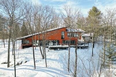 The Belvédère du Lac - Luxury in the Heart of the Forest | 32+ day Rental