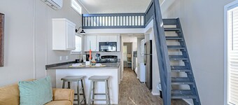 THE KEYS OF POC Unit # 4  One Bed with loft and bunk beds