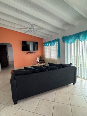 スマートテレビ