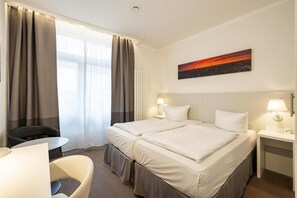 Double Room, City View | In-room safe, free WiFi - Hotel KO15 (Lübeck)