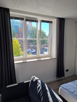 Perhehuone, kaupunkinäköala | Tallelokero huoneessa, ilmainen Wi-Fi