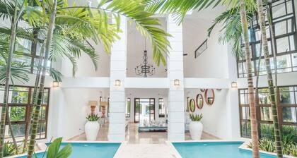 Majestic Casa de Campo Villa with Pool & Gardens