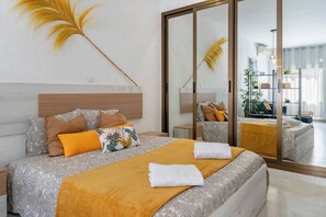 1 bedroom, desk, iron/ironing board, free WiFi - 250 meters from La Carihuela Beach, Refurbished (Torremolinos)