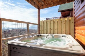 Outdoor spa tub - *Private 4BD Pool Retreat | Games, Hot Tub, Views* (Sevierville)