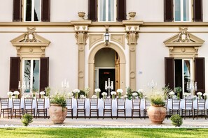 Area per ricevimenti all'aperto