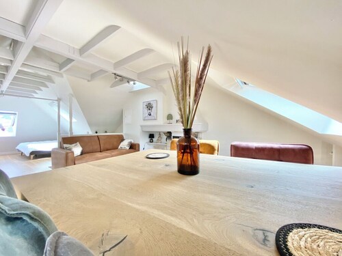 Design loft with view of the Cathedral - Quimper historical center