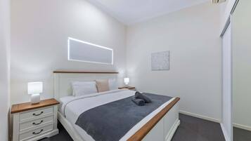 2 Schlafzimmer, Bügeleisen/Bügelbrett, WLAN, Bettwäsche