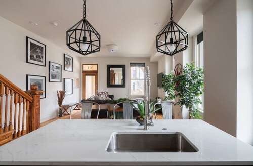Boutique Luxury Brownstone - Short North