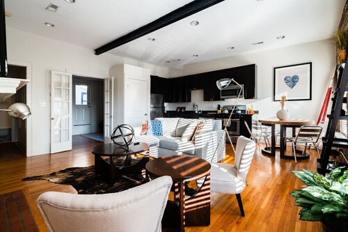 The Short North Retreat III - Free Private Parking
