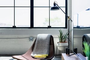 Interior - Short North Industrial  Loft - Free Parking! (Columbus)