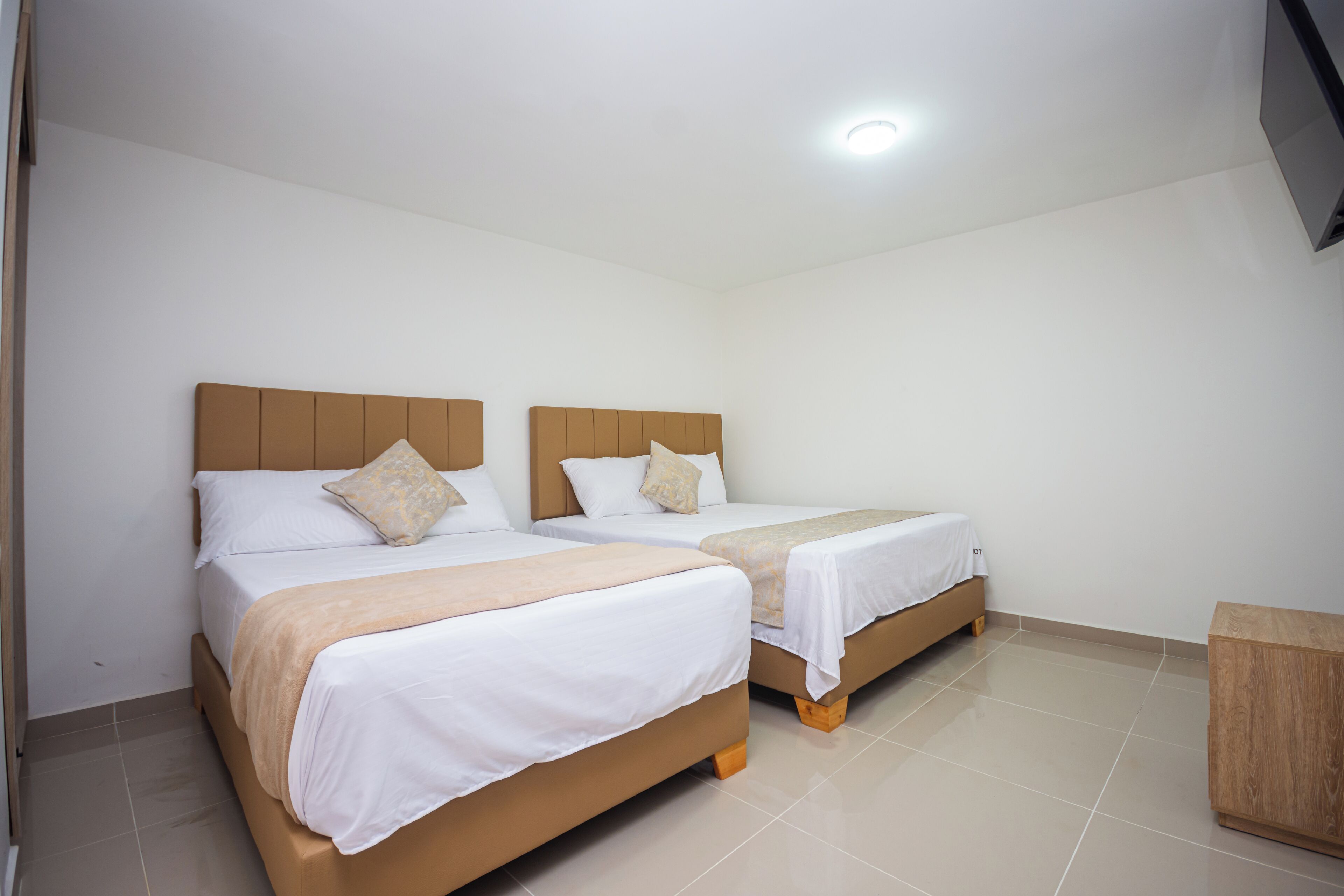 高級開放式客房, 城市景觀 | 免費無線上網、床單