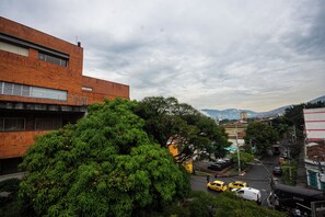 City view - Apartahotel Ces (Medellin)