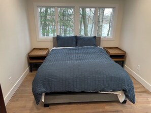 مكواة/لوح كي وواي فاي وملاءات أسرّة