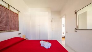 Sınıflandırılmamış resim, 24 üzerinden 4, düğme