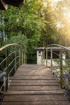 Property grounds - Idyllic Studio in the forest. Armonía Natura House (Camargo)