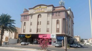 Front of property - Randa Al-Mudun Serviced Apartments (Jizan)