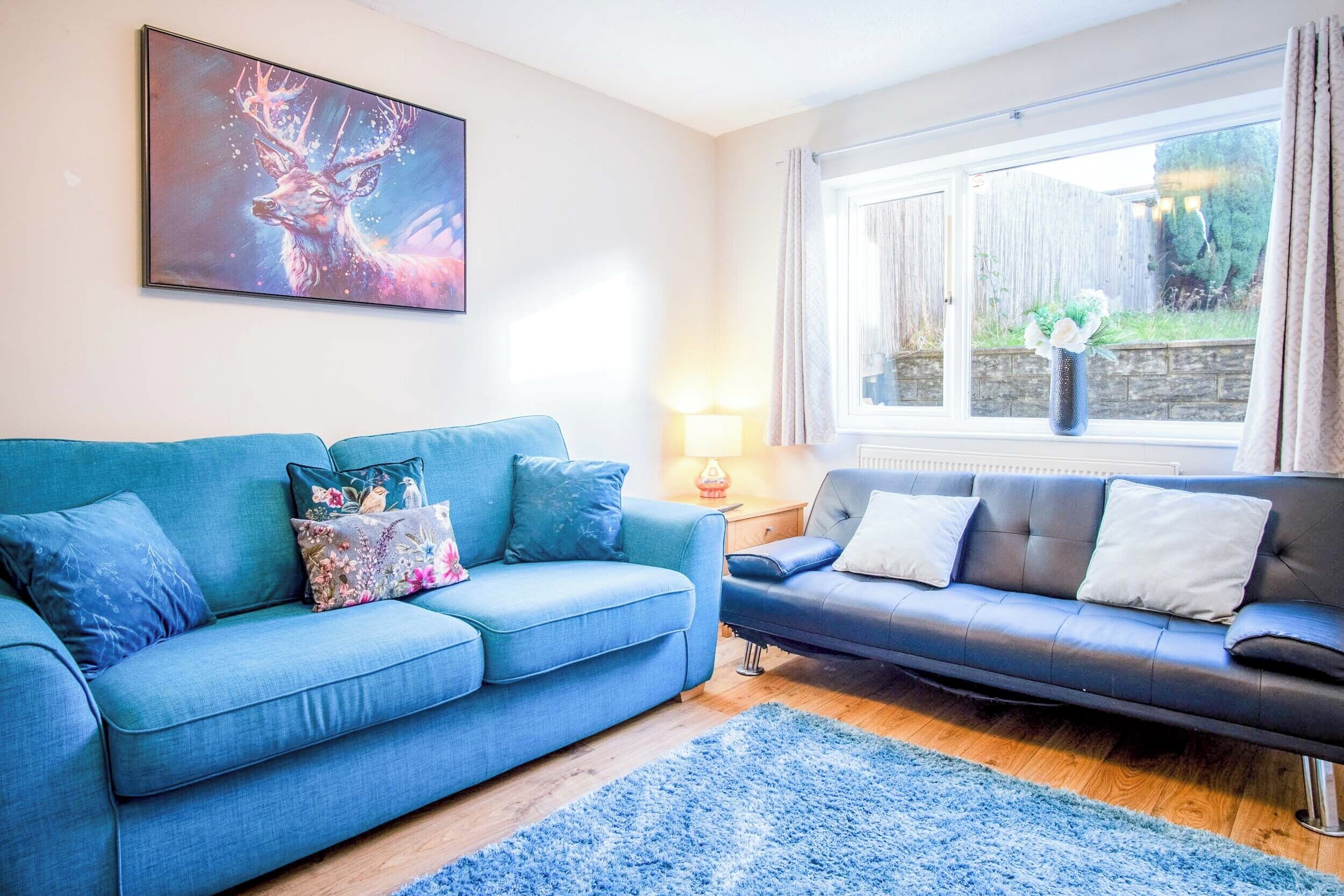 House (2 Bedrooms) | Living area