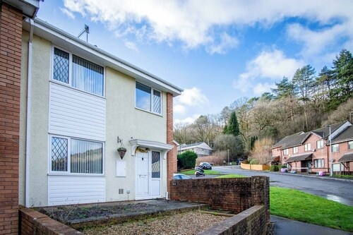 Tyle Teg - 3 Bedroom Holiday Home - Clydach