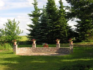 Property grounds - Apartment 'Haus Achterwiek - Ferienwohnung' with Shared Terrace, Garden & Wi-Fi (Wolgast)